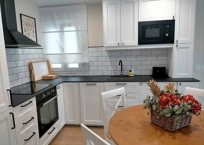 Апартаменты Piso Con Encanto En Pleno Centro Овьедо